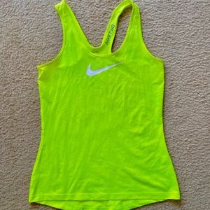 Nike Women’s size medium tank top. EUC
